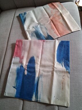 Abstract Color Pillow Covers X 2 - 17 X 17 Inch